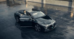 How A Luxury Car Chauffeur Adds Value To Travel